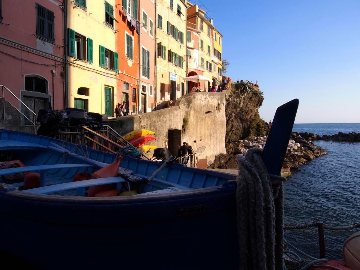 Ai Pesci Room Rental Riomaggiore Exterior foto